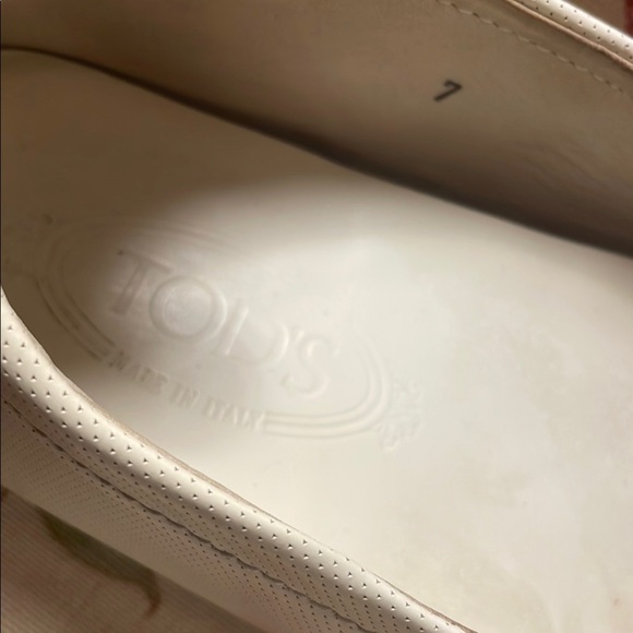 Tod\'s Gommini White Slip-On Driving Loafers Side Suede Stripes Moccasin Unisex main image 13